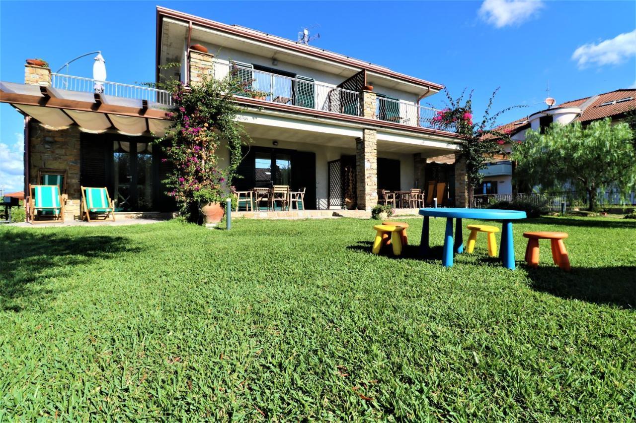 Villa Di Marinella Ascea Eksteriør billede